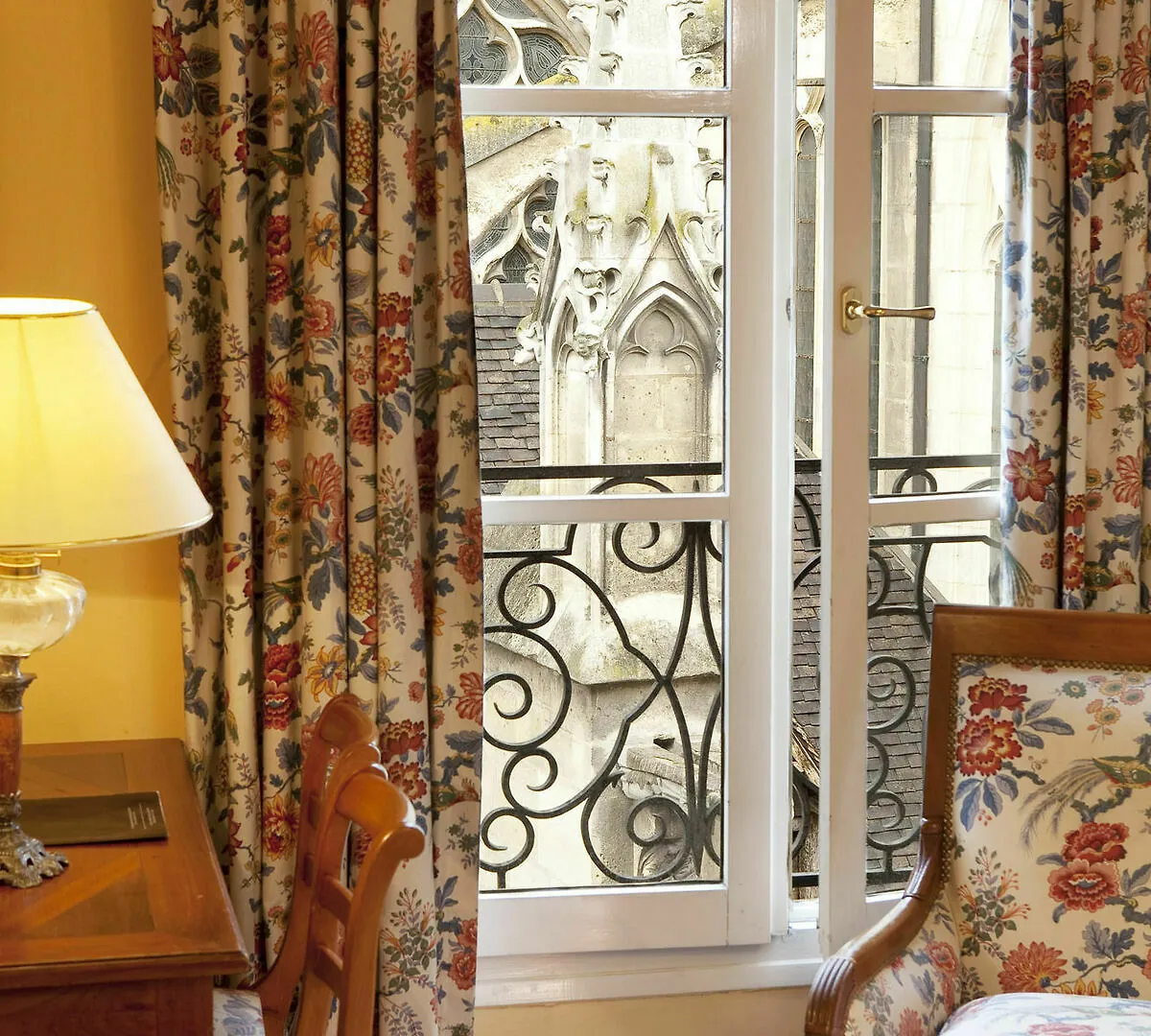 Relais Du Louvre Hotel Paris