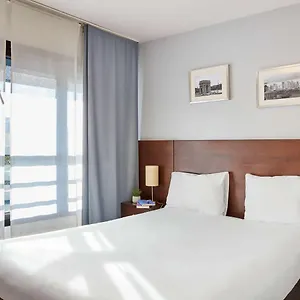 Adagio Access Bastille París